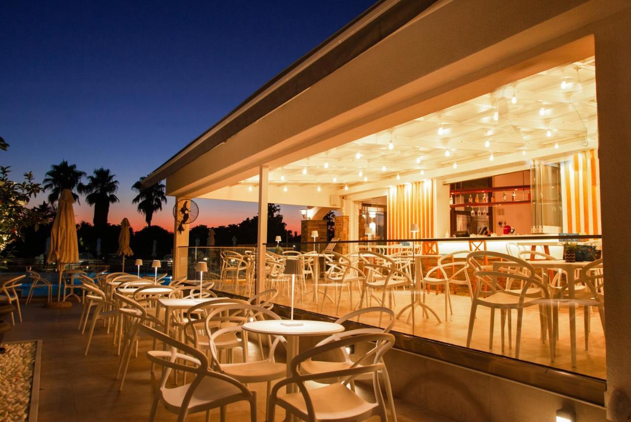 Acrotel Lily Ann Village Hotel Nikiti (Sithonia)